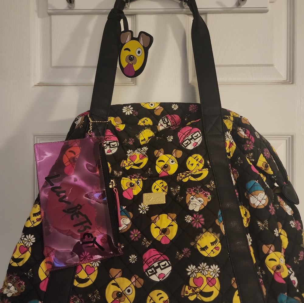 Luv Betsy Bag